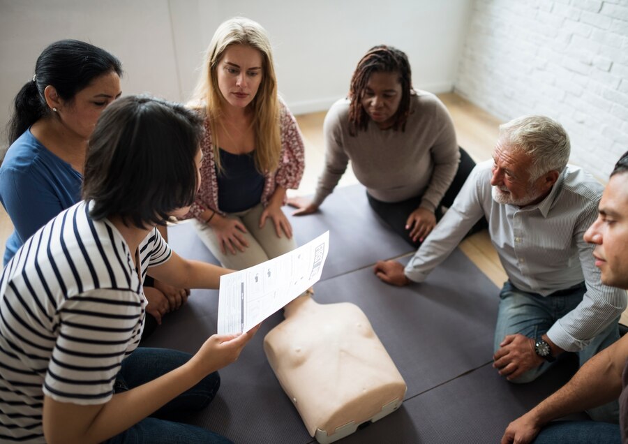 How to Build a Mental Health Support System in Your Community